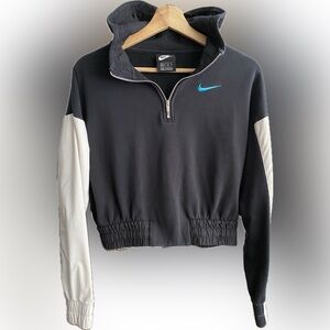 Nike Sportswear Icon Clash